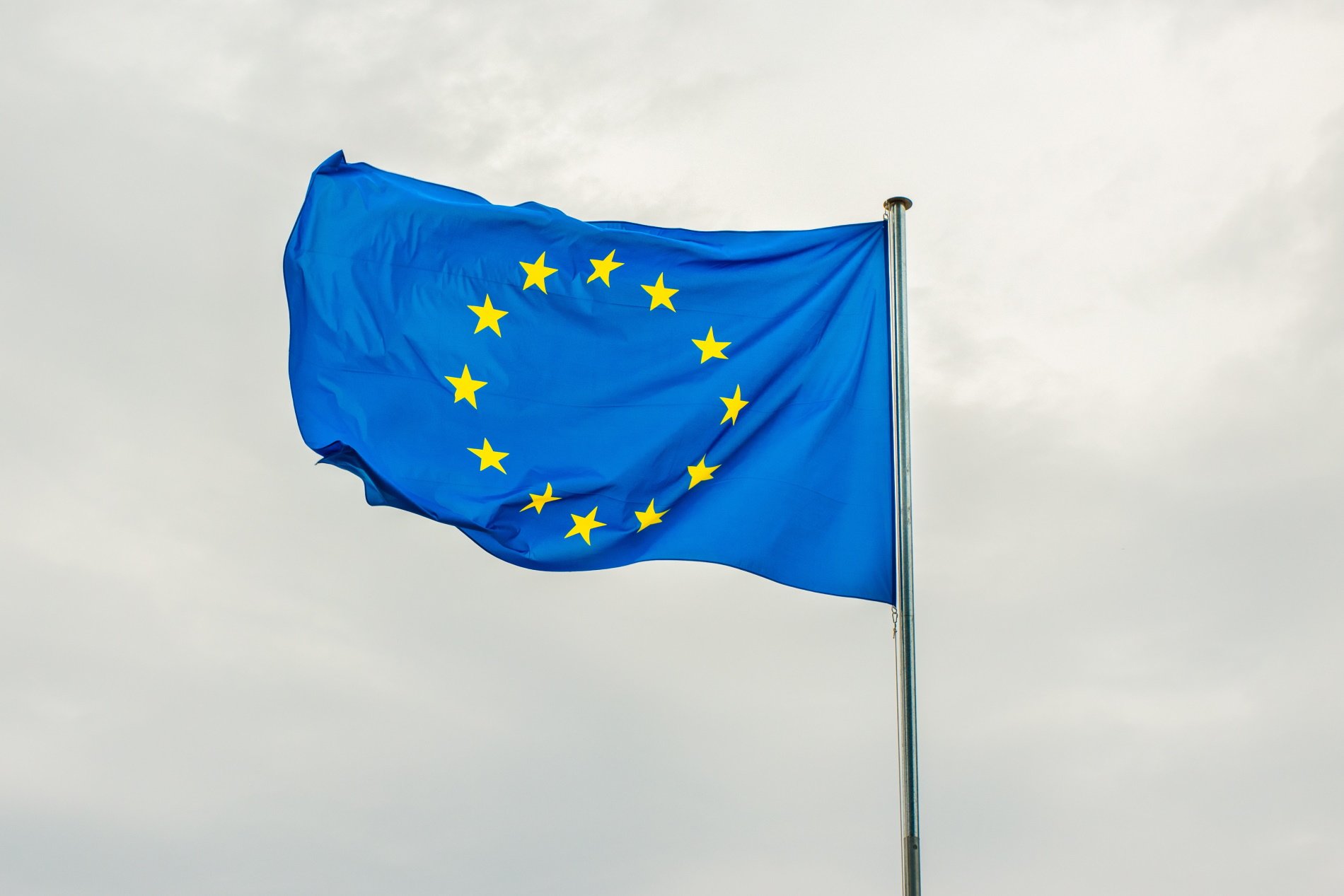 La UE acuerda conceder a Bosnia y Herzegovina el estatus de país candidato