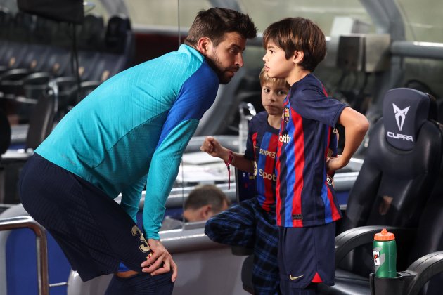 Gerard Pîqué Milan Sasha Camp Nou GTRES Gerard Pîqué Milan Sasha Camp Nou GTRES