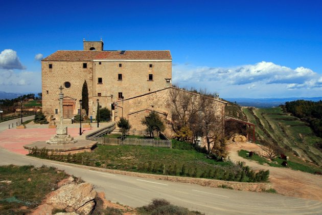 Santuario de Pinós YA Sanguinetti