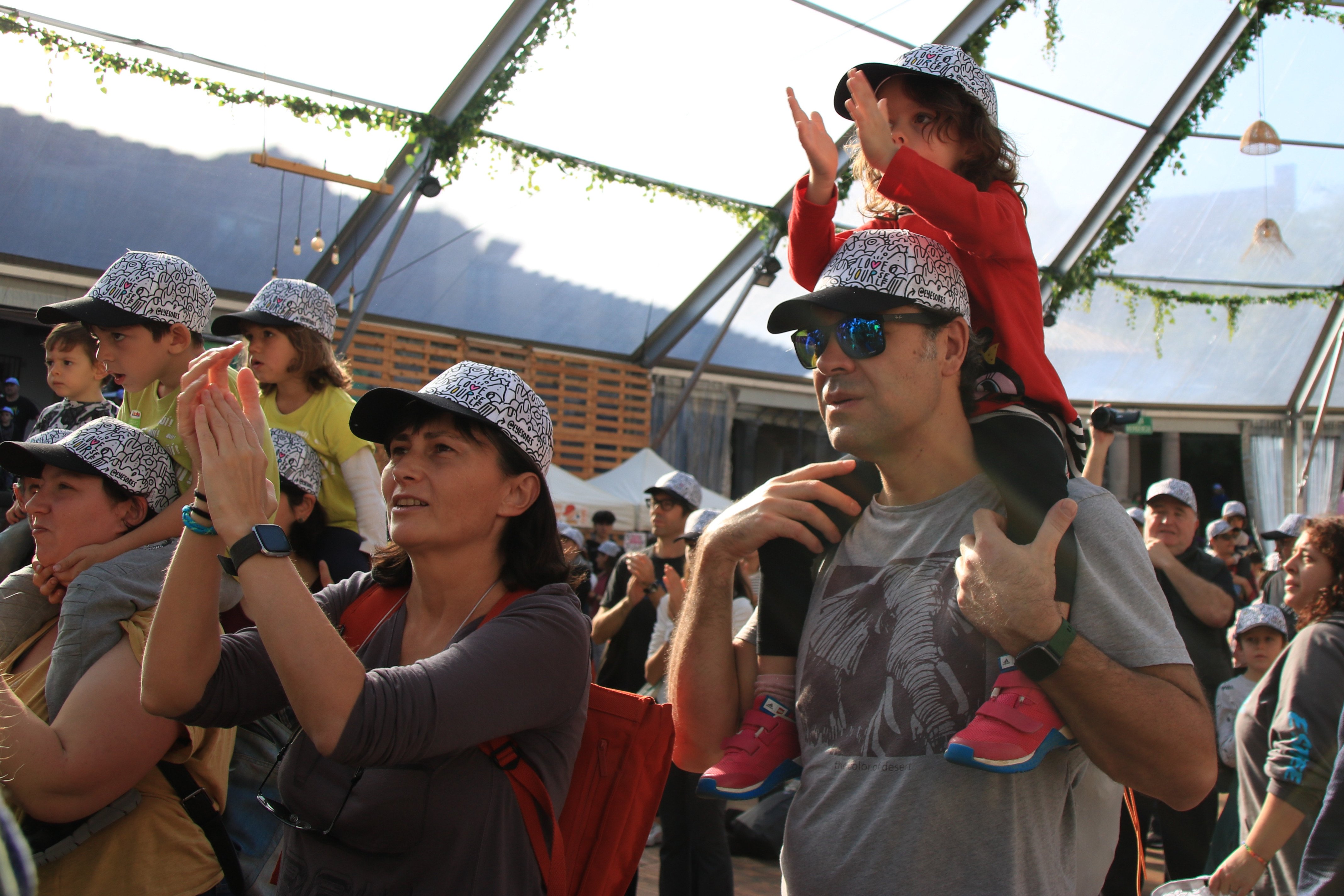 Más de 5.000 personas "se ponen la gorra" en solidaridad con los niños y adolescentes con cáncer