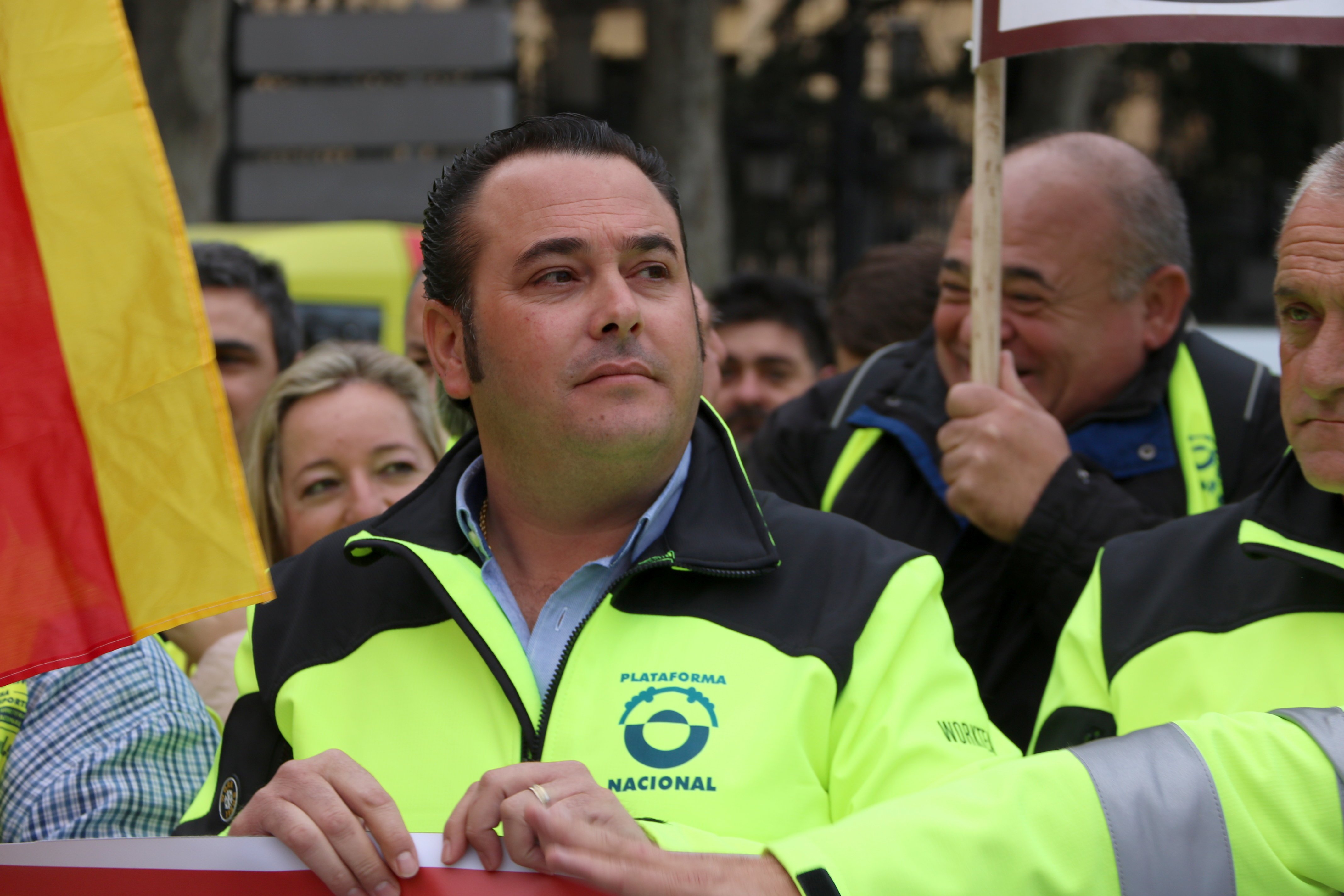 miguel hernandez plataforma transport transportistes manifestacio acn miguel hernandez plataforma transport transportistes manifestacio acn