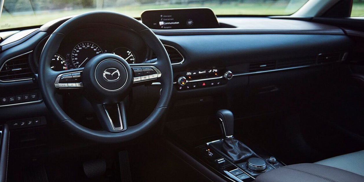 Este SUV premium de Mazda tiene precio de generalista