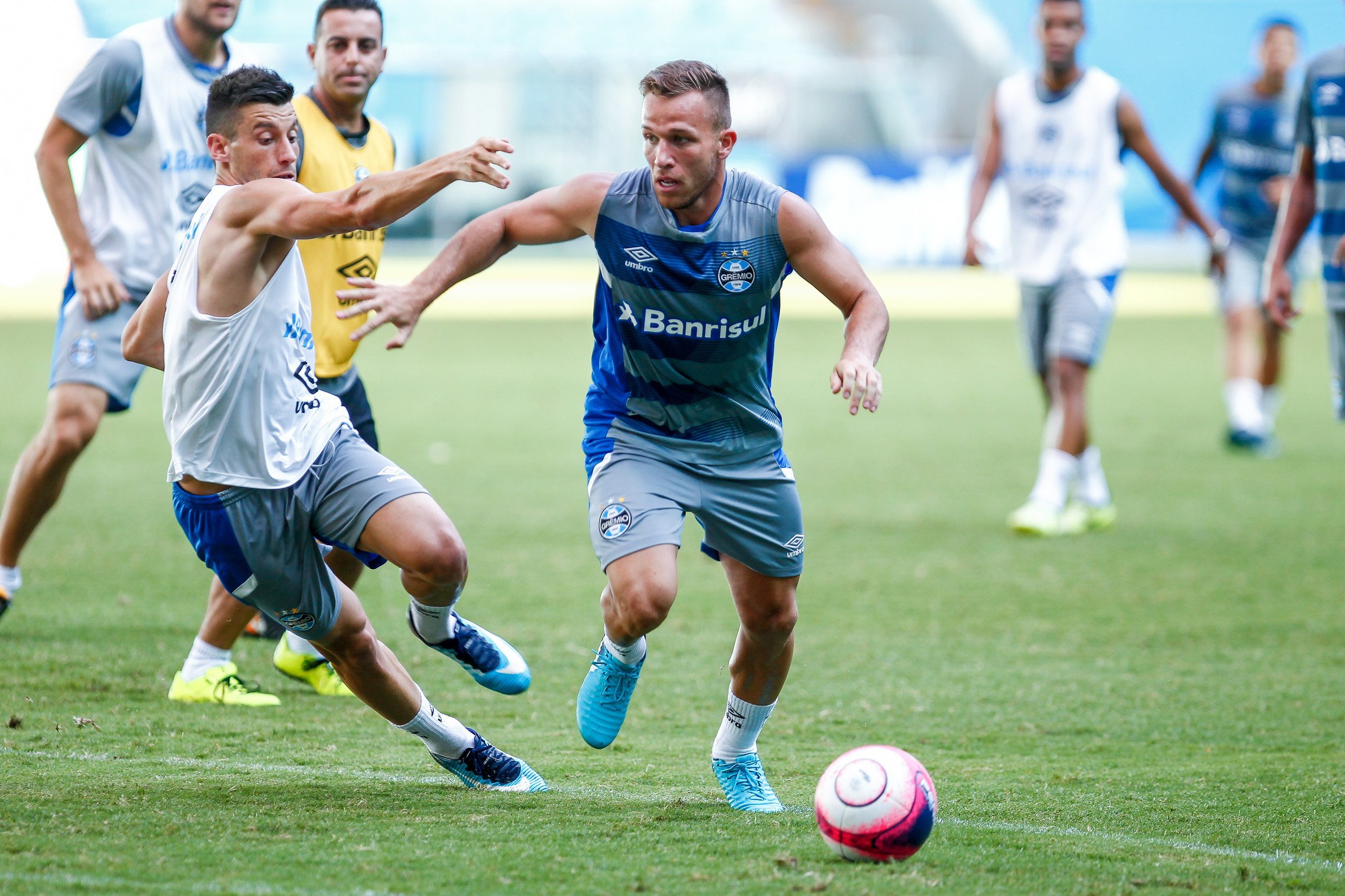 El Barça y el Gremio ultiman el fichaje de Arthur