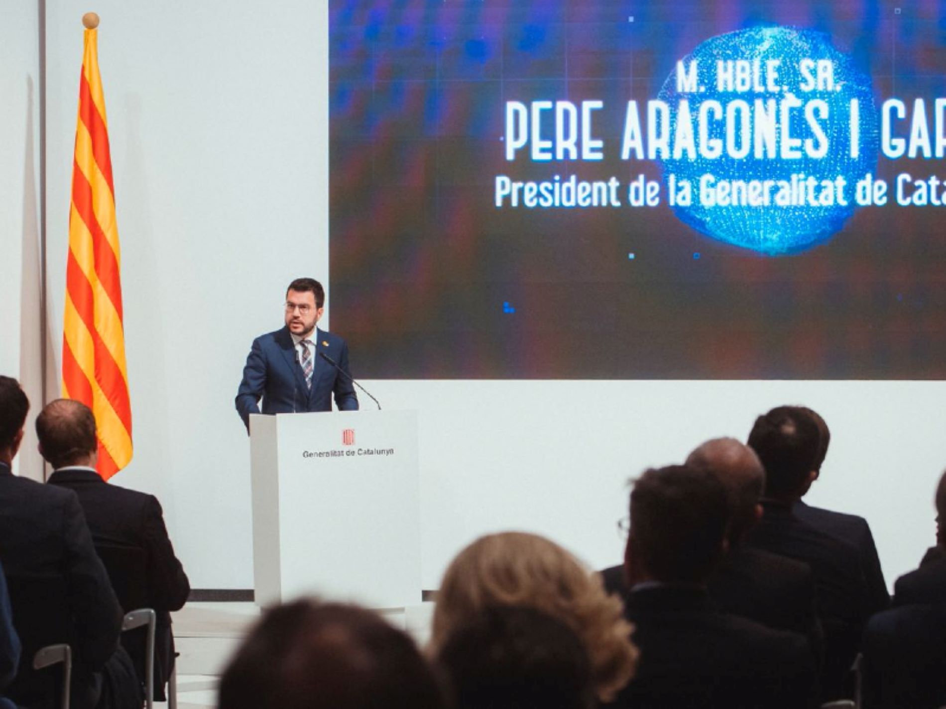 Pere Aragones, empreses estrangeres / Arnau Carbonell, Govern