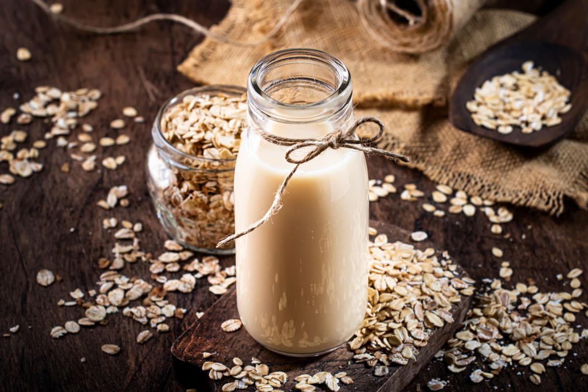 Beneficios de la leche de avena para tu organismo