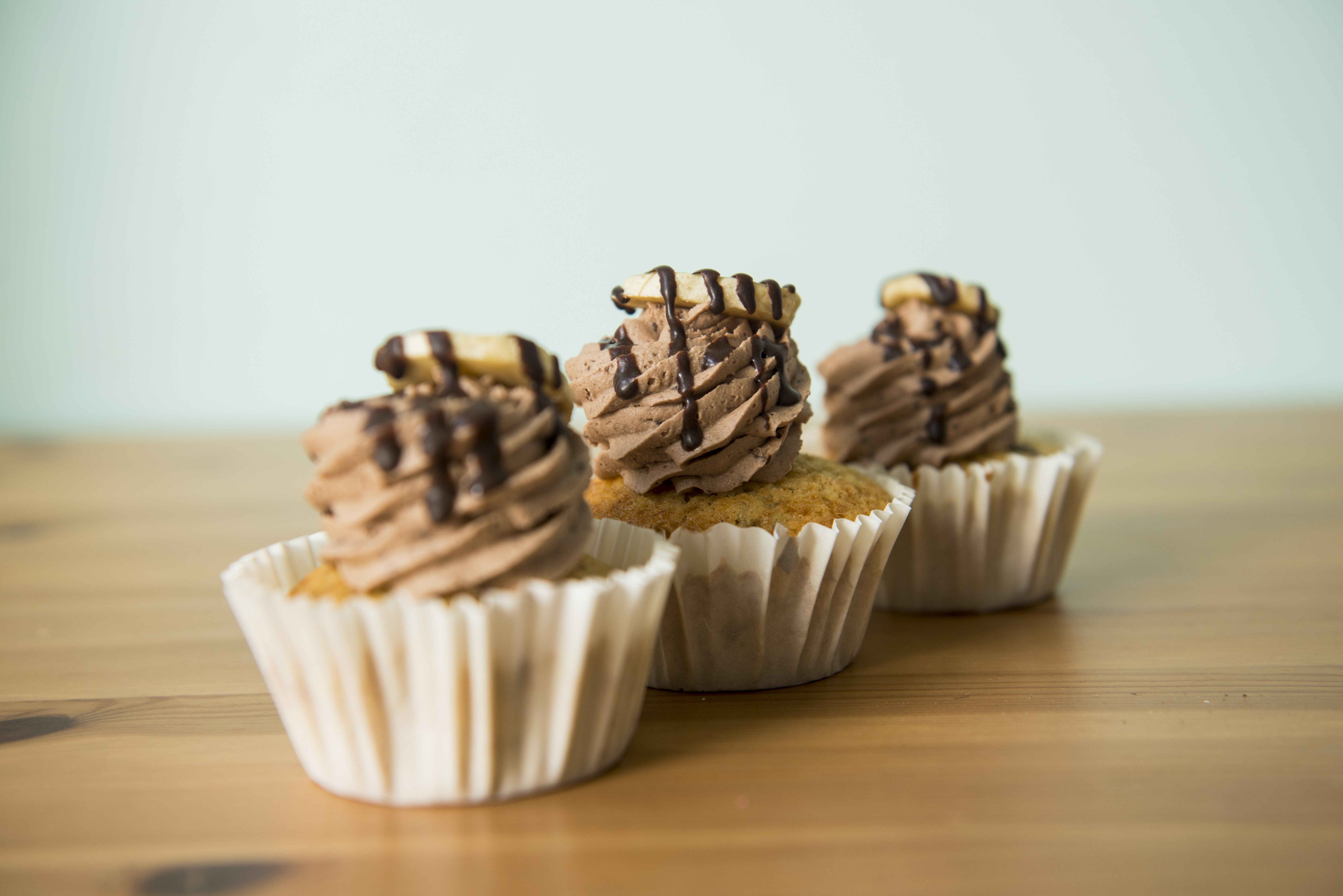 Banana and chocolate cupcakes