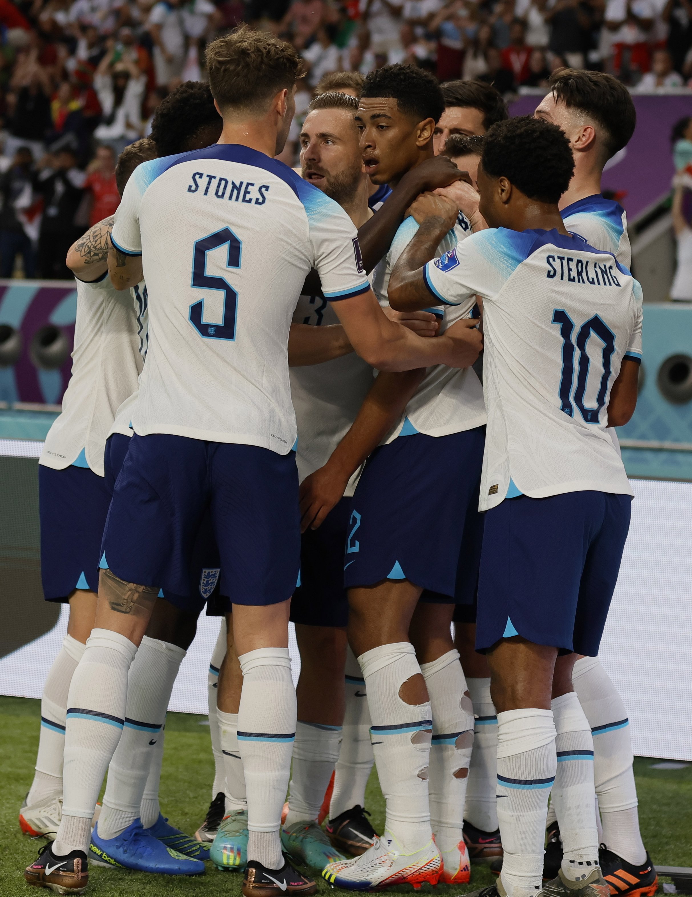 Anglaterra atropella Iran (6-2) i presenta la seva candidatura per al Mundial