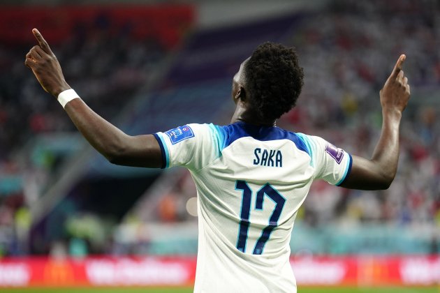 Bukayo Saka con Inglaterra en plena celabració de un gol / Foto: Europa Press