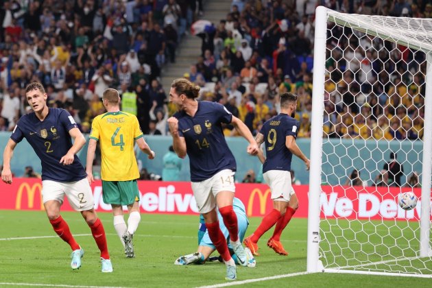 Adrien Rabiot celebra gol França Mundial Qatar 2022 / Foto: EFE