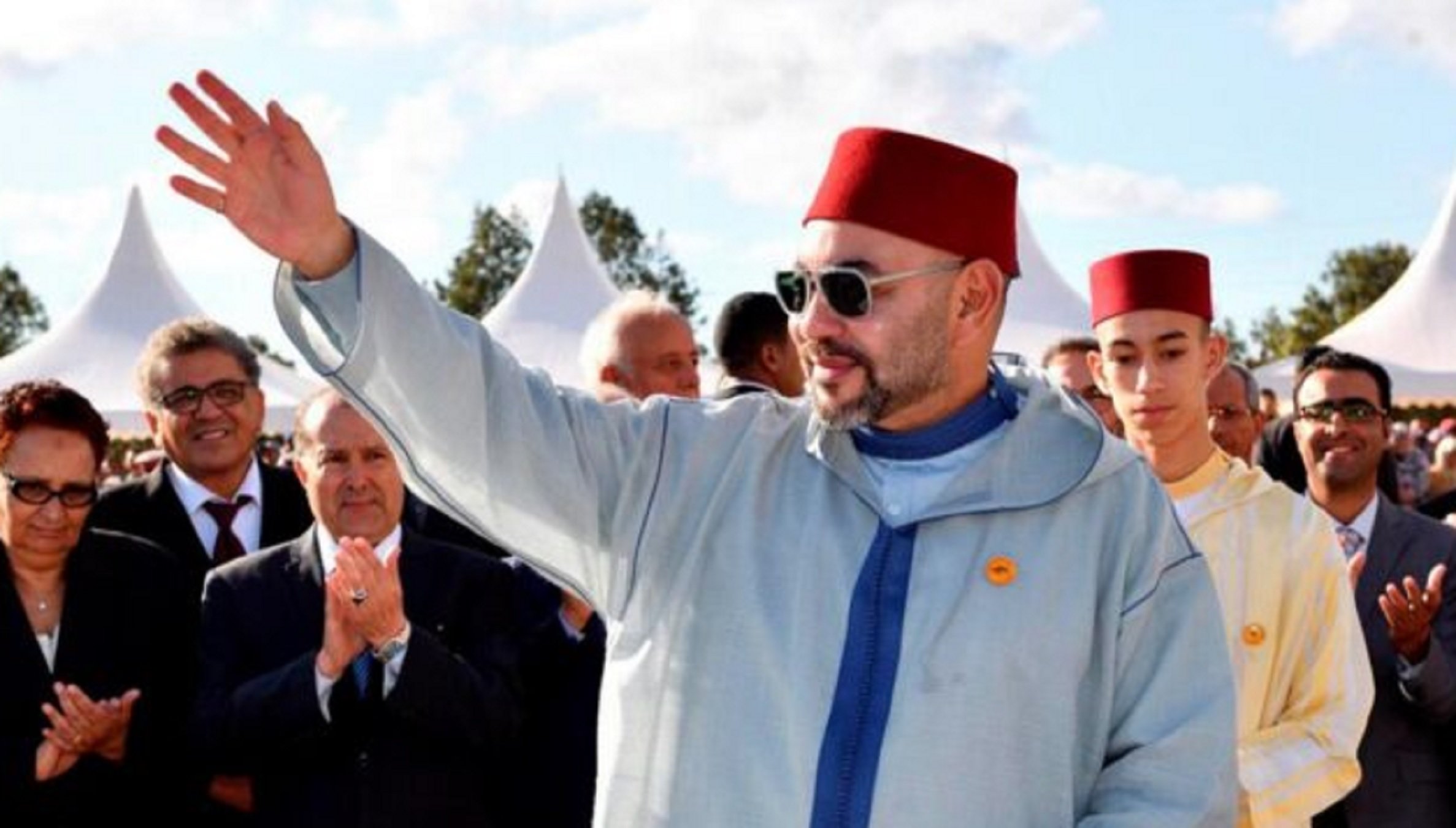 El rei Mohamed VI se suma a les celebracions del Mundial als carrers de Rabat | VÍDEO