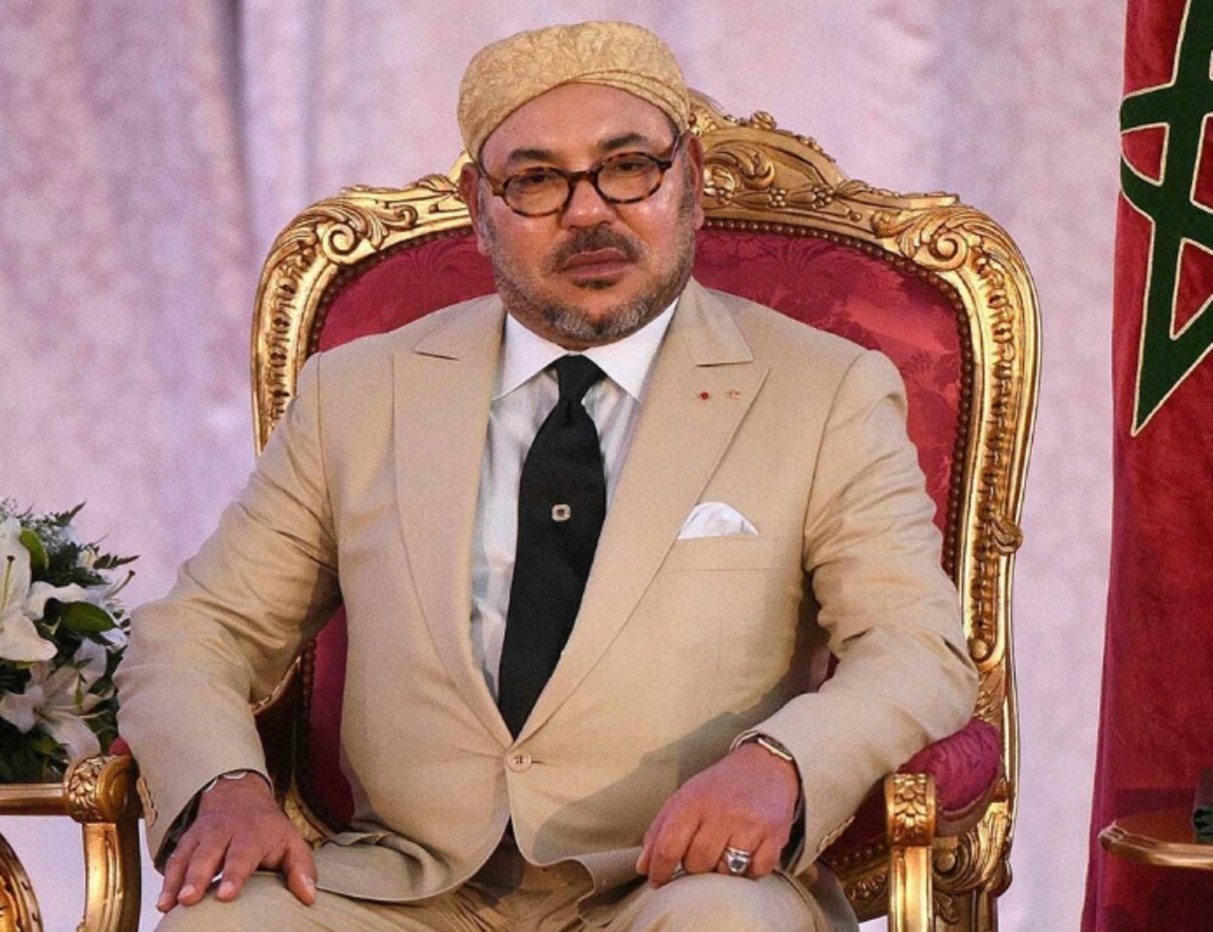 El Rey de Marruecos le paga el abogado a un cantante acusado de violación