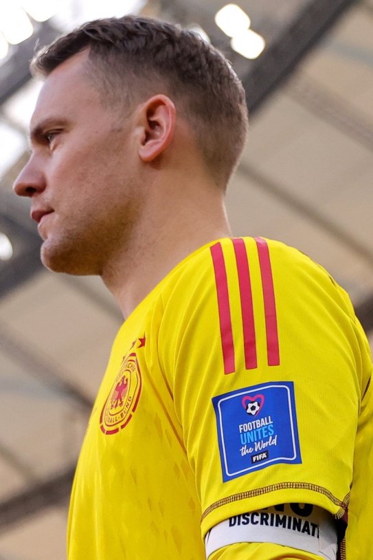 Manuel Neuer brazalete No Discrimination Alemania Japón Mundial Qatar / Foto: EFE Manuel Neuer brazalete No Discrimination Alemania Japón Mundial Qatar / Foto: EFE