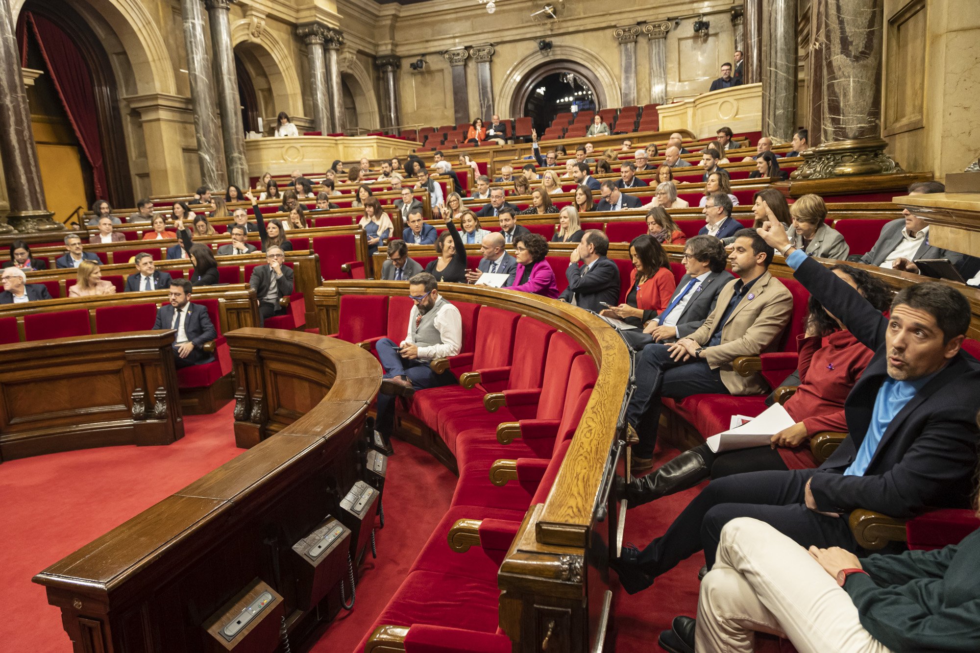 El Parlament acuerda enviar diputados a la Eurocámara para denunciar el CatalanGate