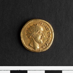 Monedes or, emperador roma Esponsia / Efe