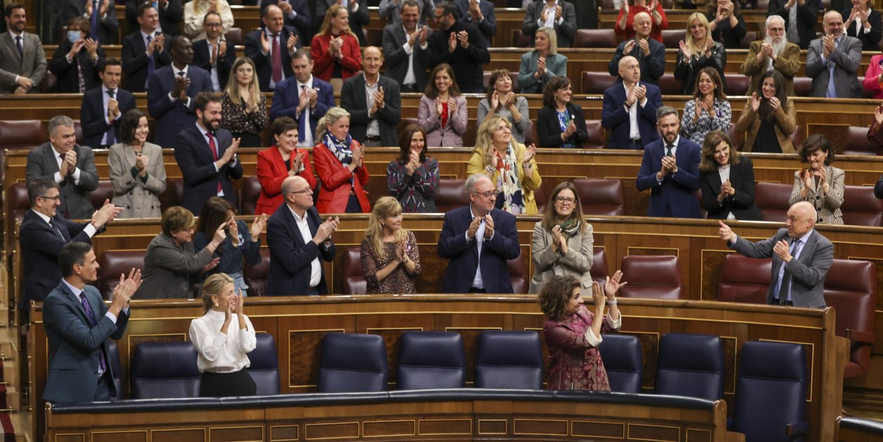 Pedro Sánchez salva de nuevo los presupuestos con ERC, PNV y Bildu