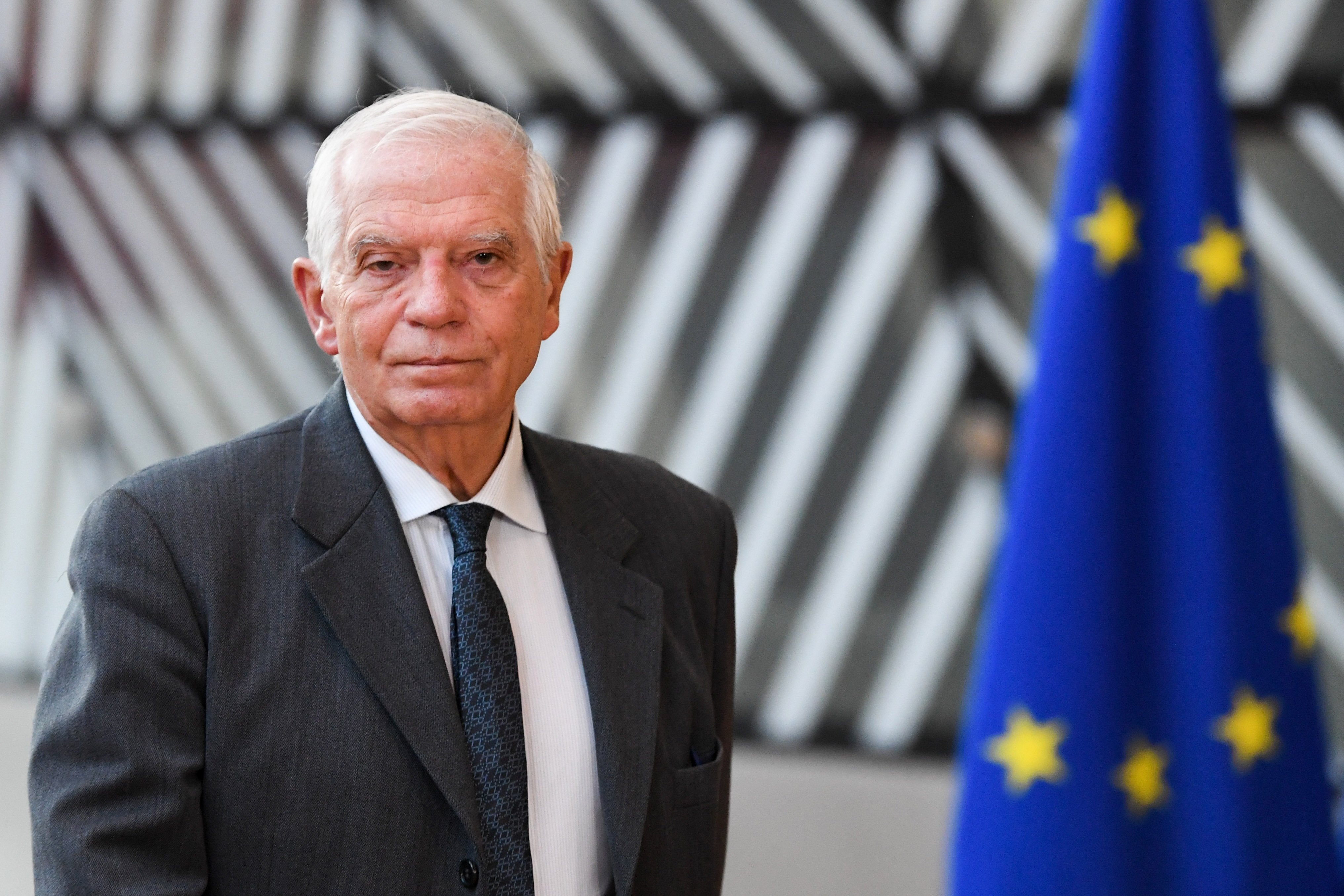 Borrell, més segur de com acaba la guerra d'Ucraïna que el procés