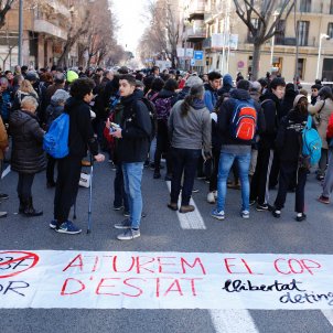 CDR (Comités de Defensa de la República) convocantes de la manifestación en Barcelona frente a la Delegación del Gobierno Cdr-comissaria-corts-sergi-alcazar-5_2_302x302