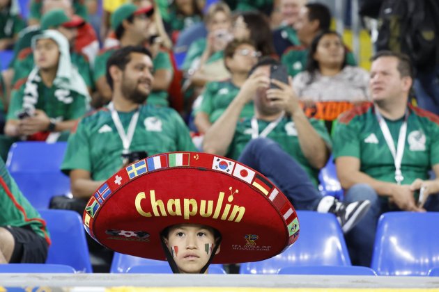 México vs Polonia Grup C Mundial Qatar 2022 niño / Foto: Efe