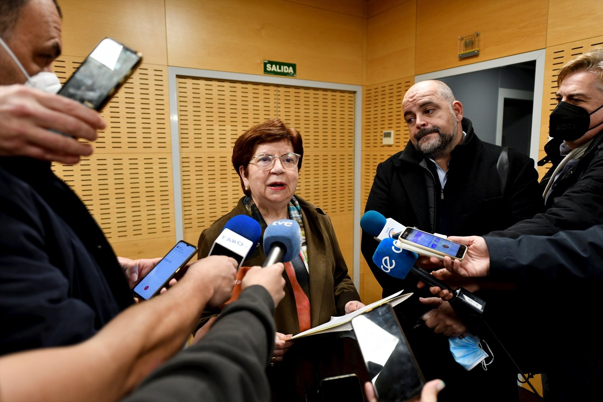 A judici dues autoritats polítiques de Ceuta pel retorn de 55 menors immigrants no acompanyats