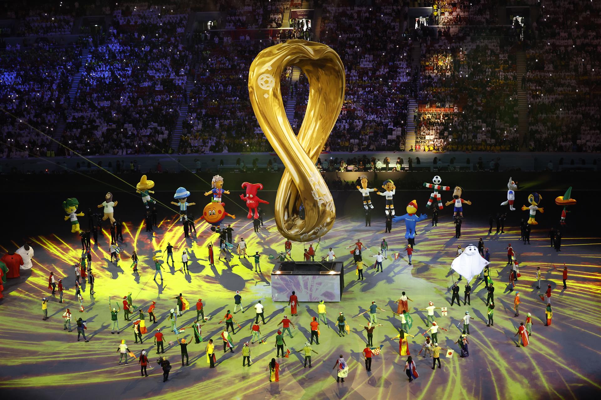 El Mundial de Qatar 2022, la Rosalia en los Latin Grammy y más: la vuelta al mundo en 15 fotos
