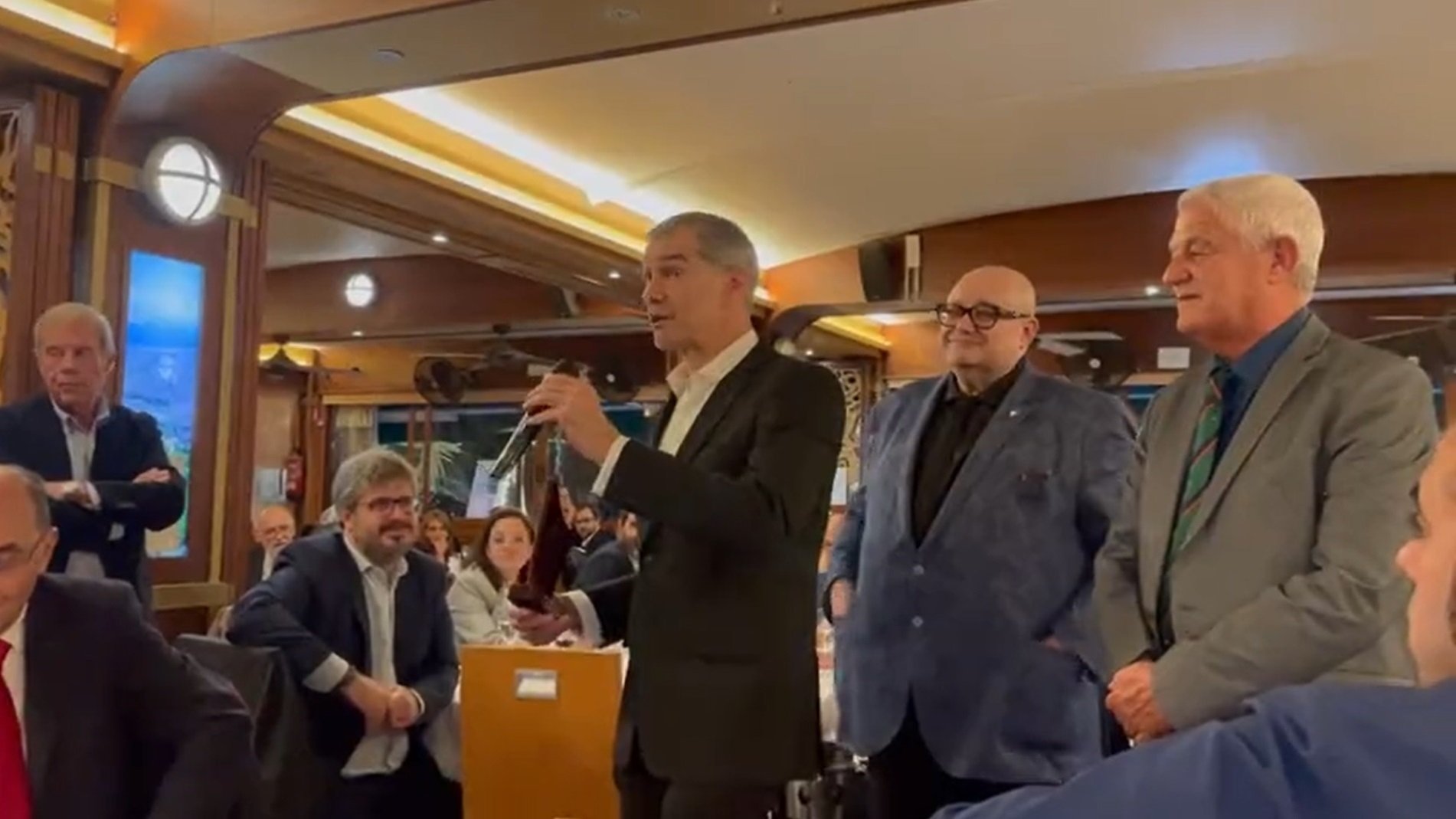 L'espanyolisme guardona Toni Cantó com a "héroe de Tabarnia" i ell desbarra