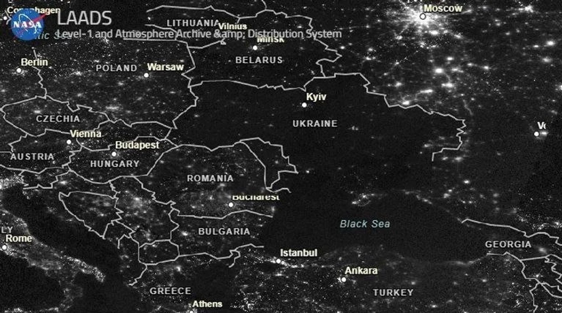 La NASA muestra las imágenes por satélite del corte total de luz en Ucrania