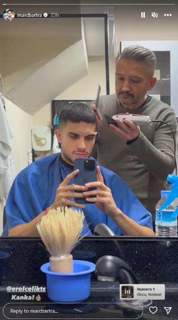 Bartra en la pelu Stories IG Bartra en la pelu Stories IG