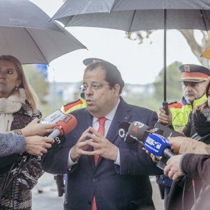 Las operaciones entrada y salida del puente de diciembre con restricciones para camiones en la AP-7