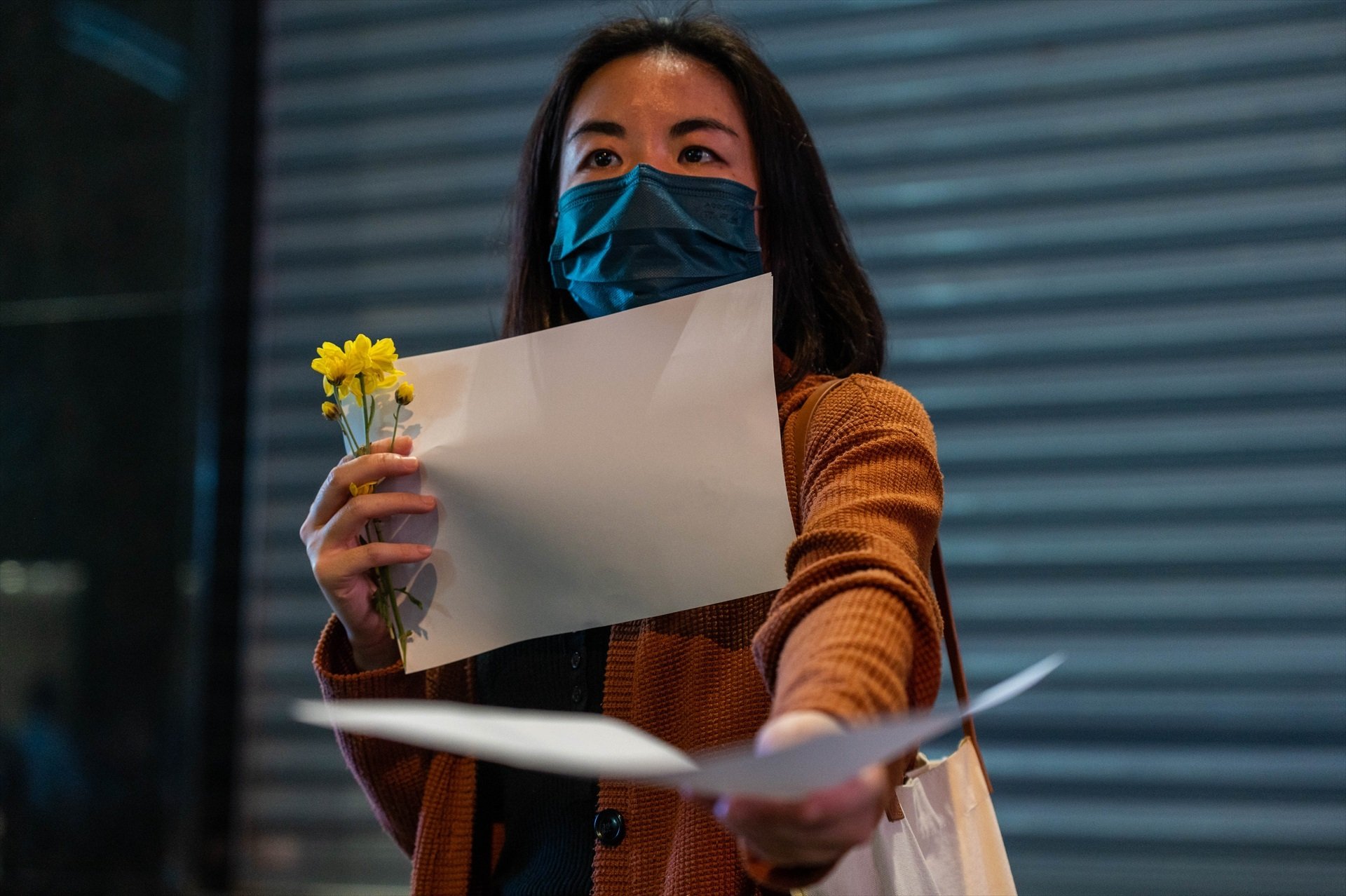 La respuesta del régimen de China a las protestas: más policía en la calle y censura