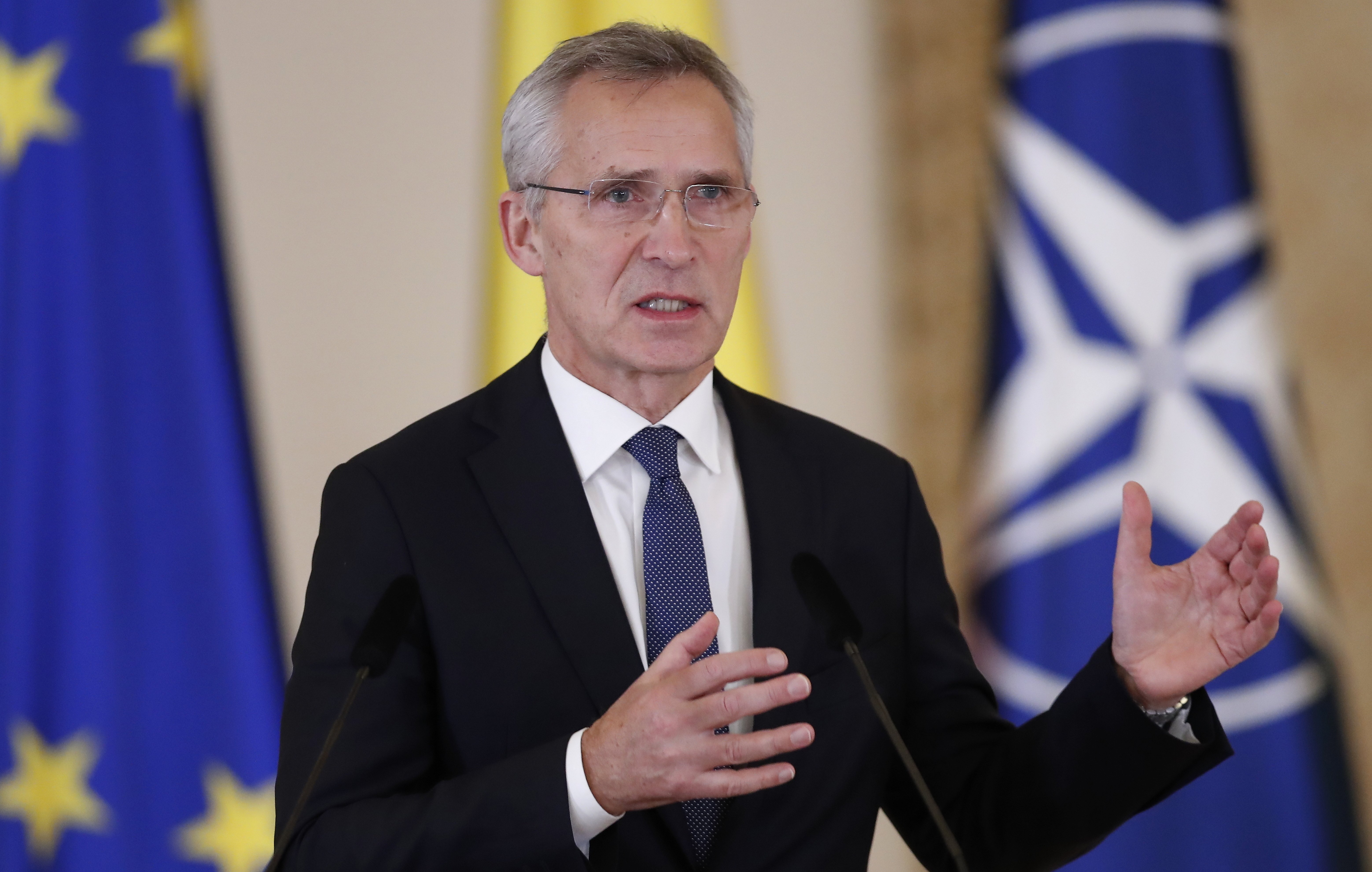 L'OTAN seguirà al costat d'Ucraïna: "No hi haurà pau que duri si guanya l'agressor"