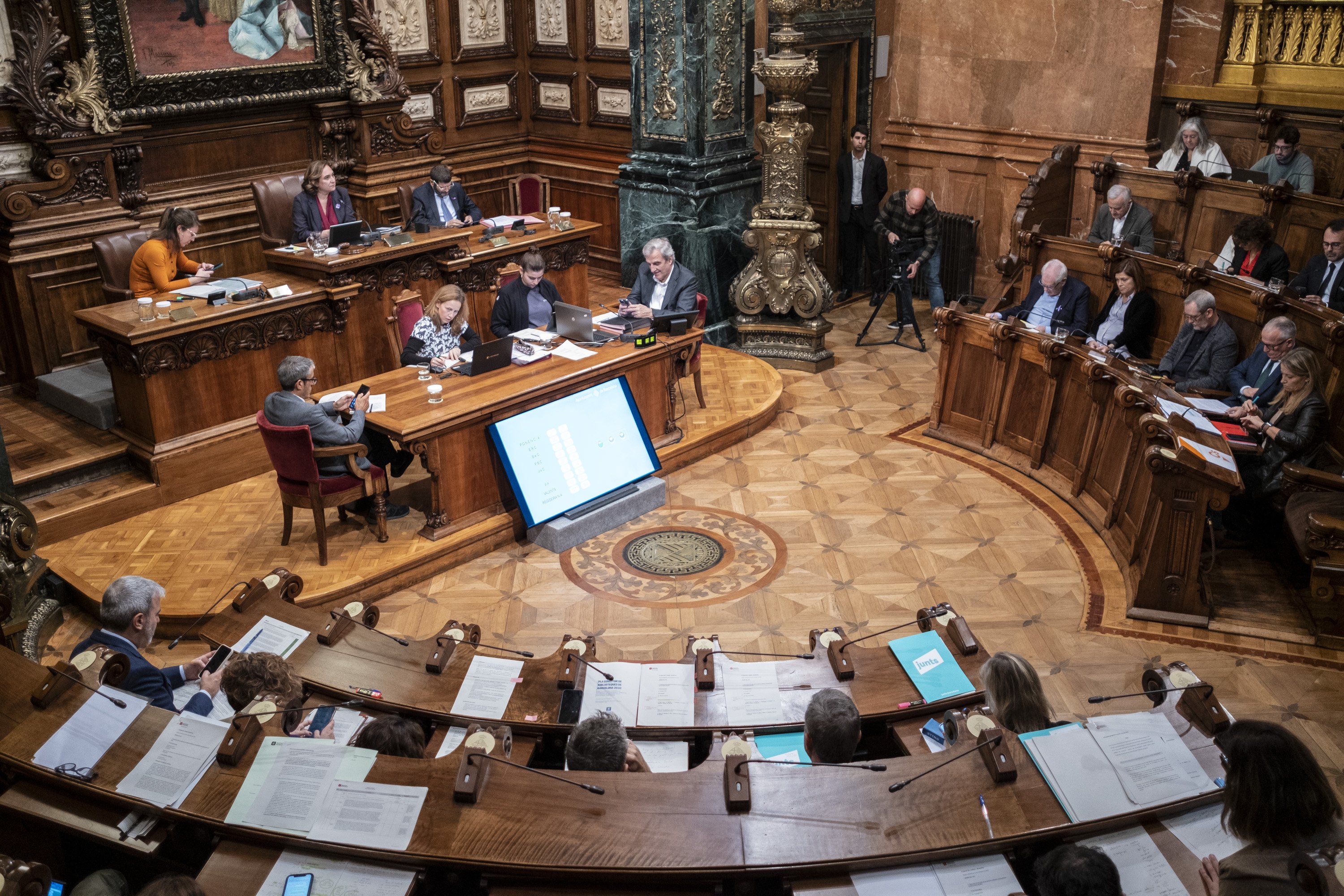 Recta final para los presupuestos de Barcelona: pendientes de la decisión de ERC