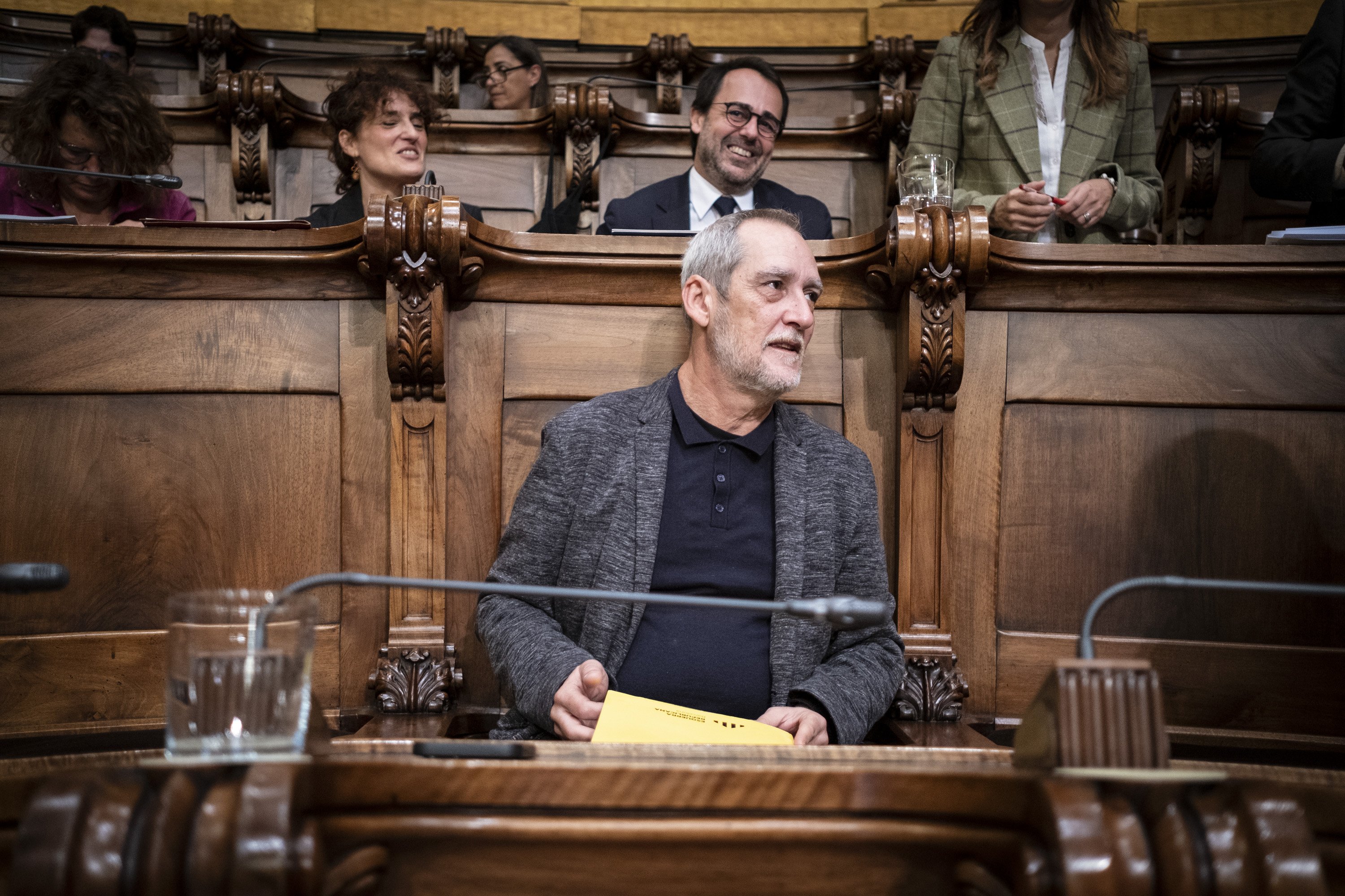 ERC reclama a Collboni más inspecciones en fachadas y letreros de establecimientos