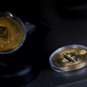 La criptomoneda és l'actiu preferit pels joves malgrat les darreres fallides