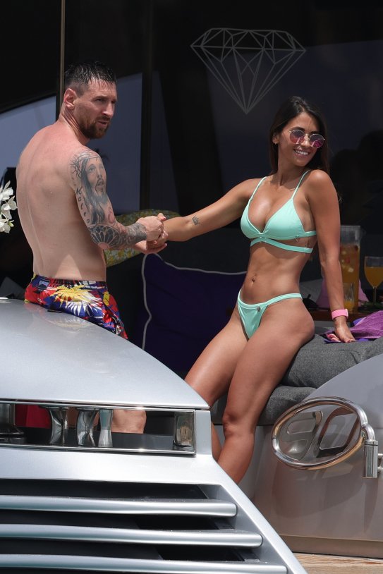Leo Messi antonela roccuzzo Ibiza 2022 GTRES Leo Messi antonela roccuzzo Ibiza 2022 GTRES