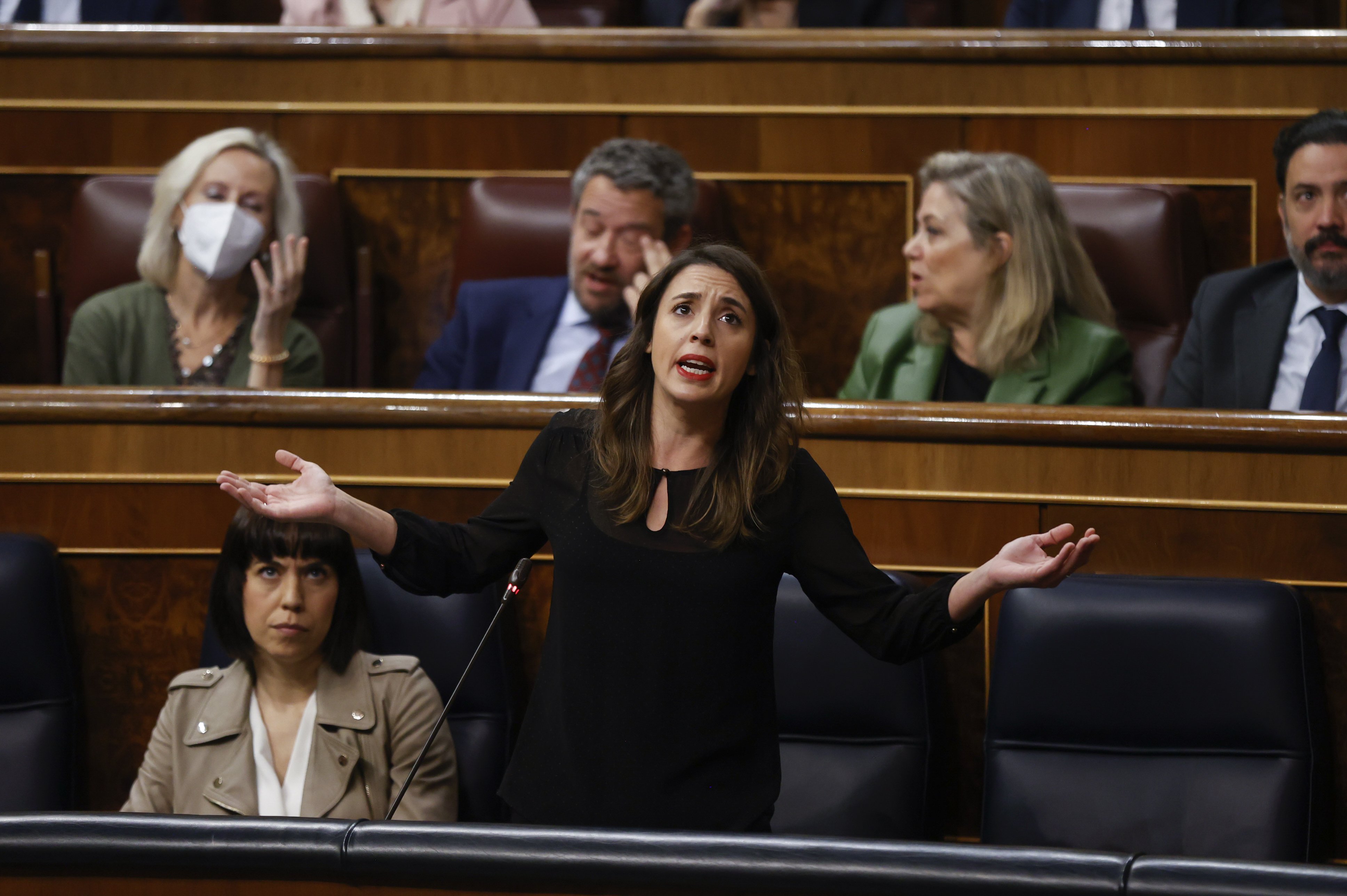 Irene Montero accepta una esmena del PSOE per facilitar l'aplicació de la llei del només sí és sí