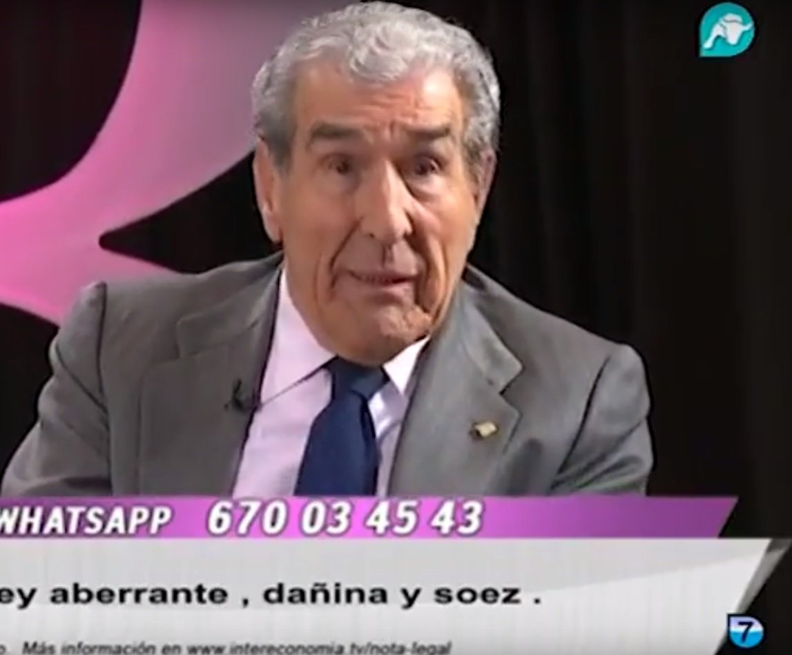 Fernando Suárez: "Deslegitimar el franquismo pone en riesgo la Corona"