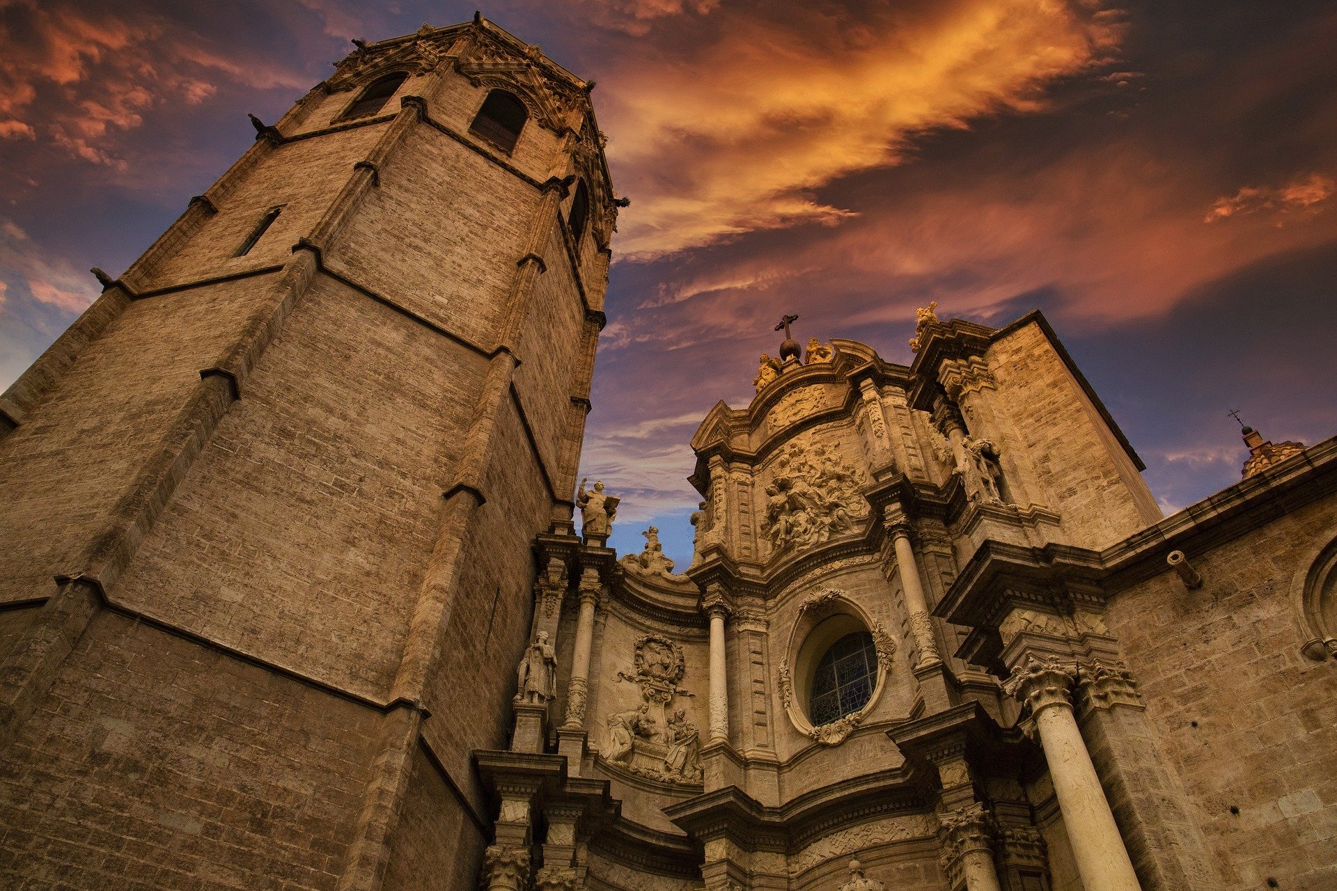 catedral santa maria valencia pixabay