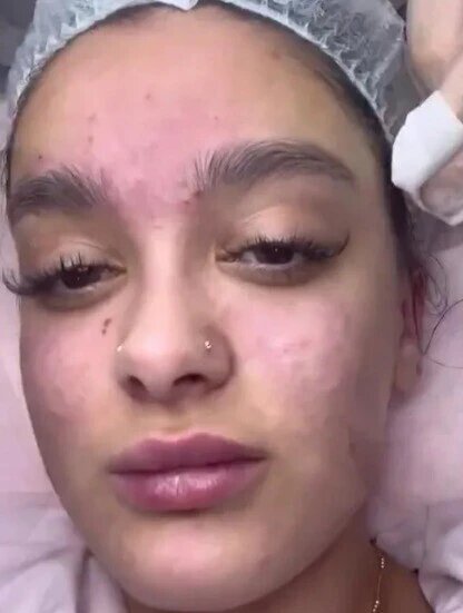 Julia Janeiro sense maquillatge Julia Janeiro sense maquillatge