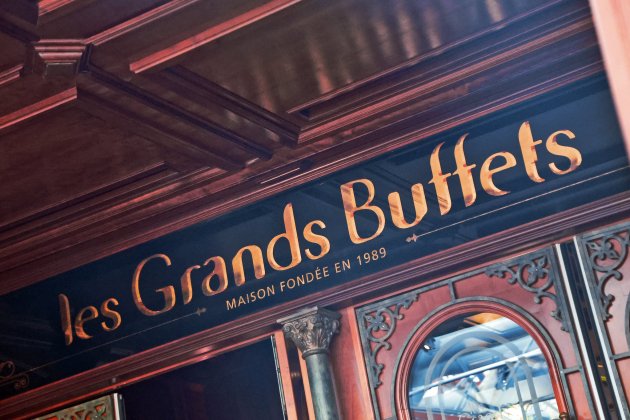 Les Grands Buffets (Tryptic Comunicacio) 