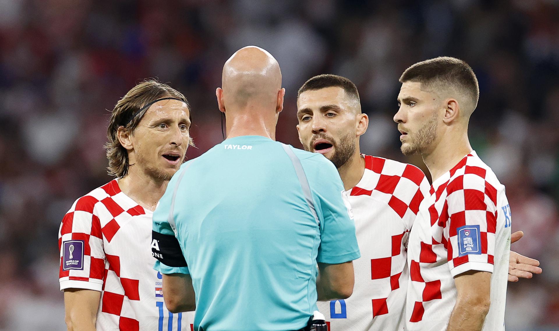 Un Mundial que transforma el futbol: els vuit canvis que s'introduiran al reglament de la FIFA