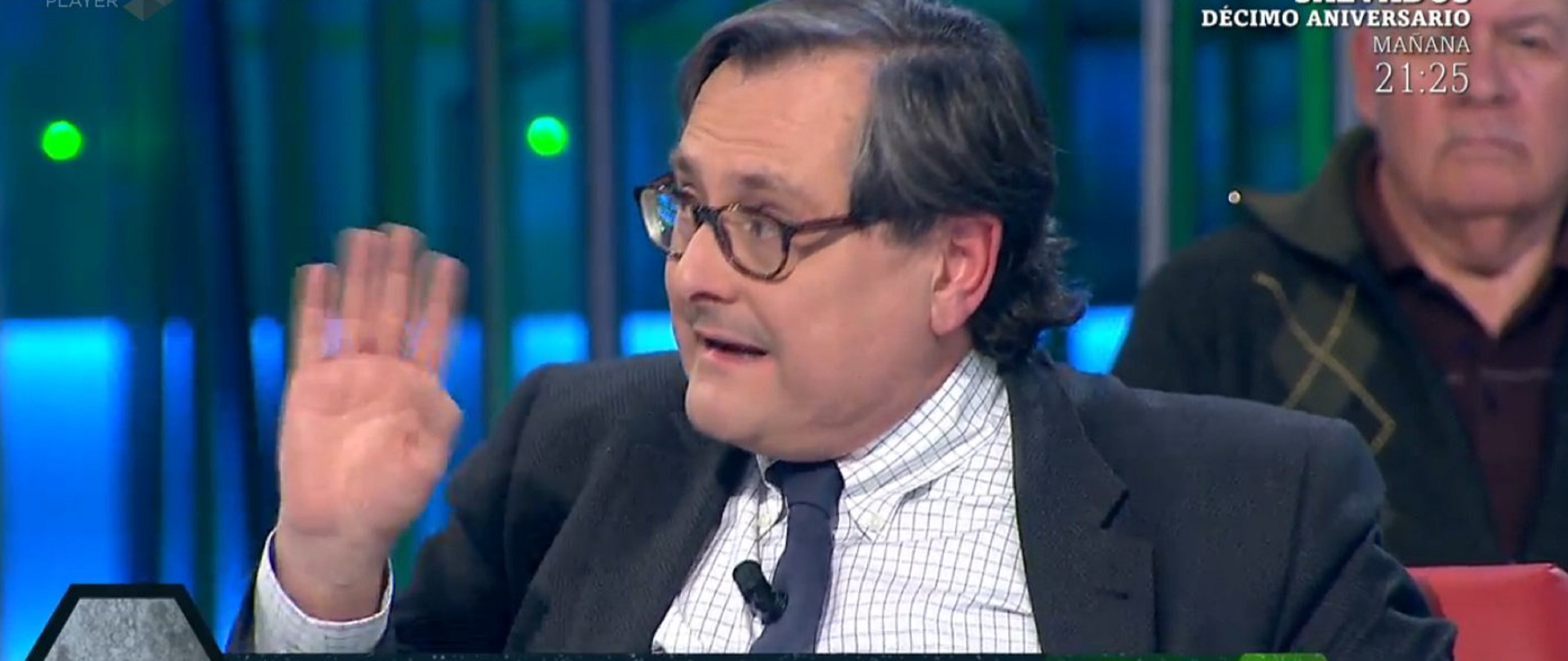 Marhuenda: "És una pena que no es pugui suspendre l'autonomia com a Irlanda"