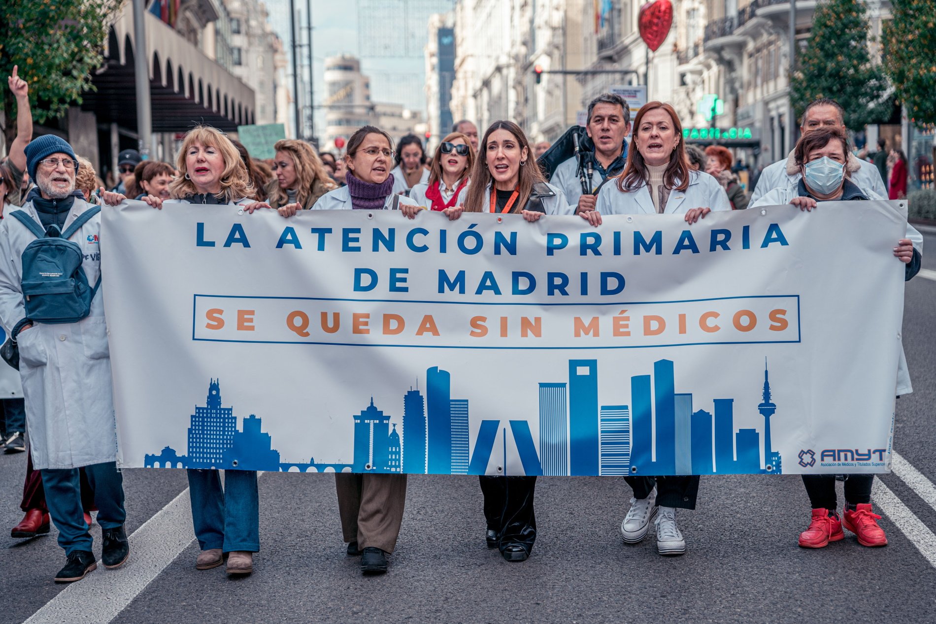 Isabel Díaz Ayuso no aconsegueix aturar els metges de Madrid: continuaran en vaga indefinida