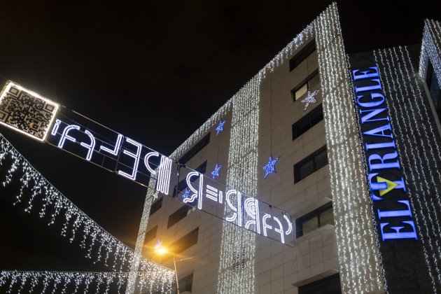 Luces navidad BCN calle pelai / Foto: Carlos Baglietto