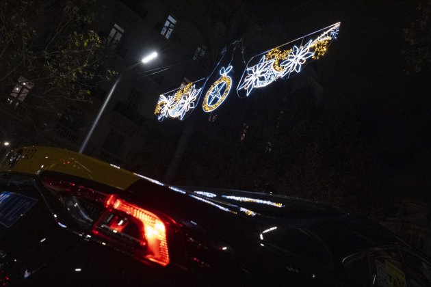 Luces de navidad en Barcelona diagonal taxi / Foto: Carlos Baglietto