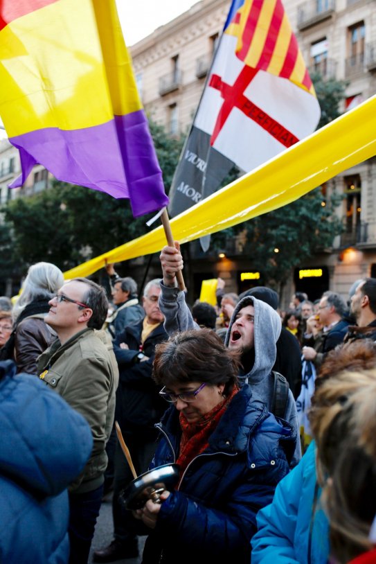 bandera republicana rebuda rei MWC   Sergi Alcàzar