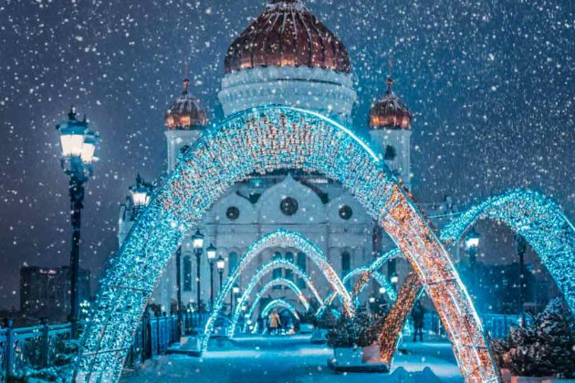 8 1 MOSCOU min 1024x1012 1