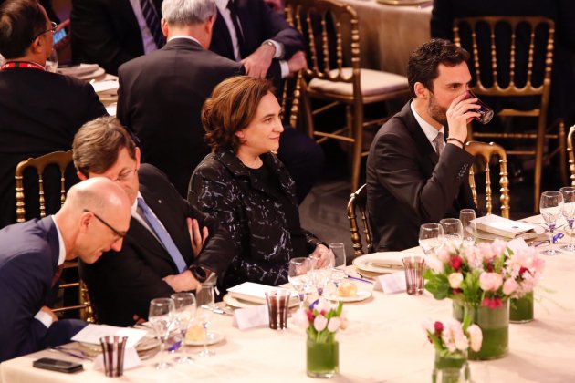 torrent i colau al sopar del MWC   Sergi Alcàzae