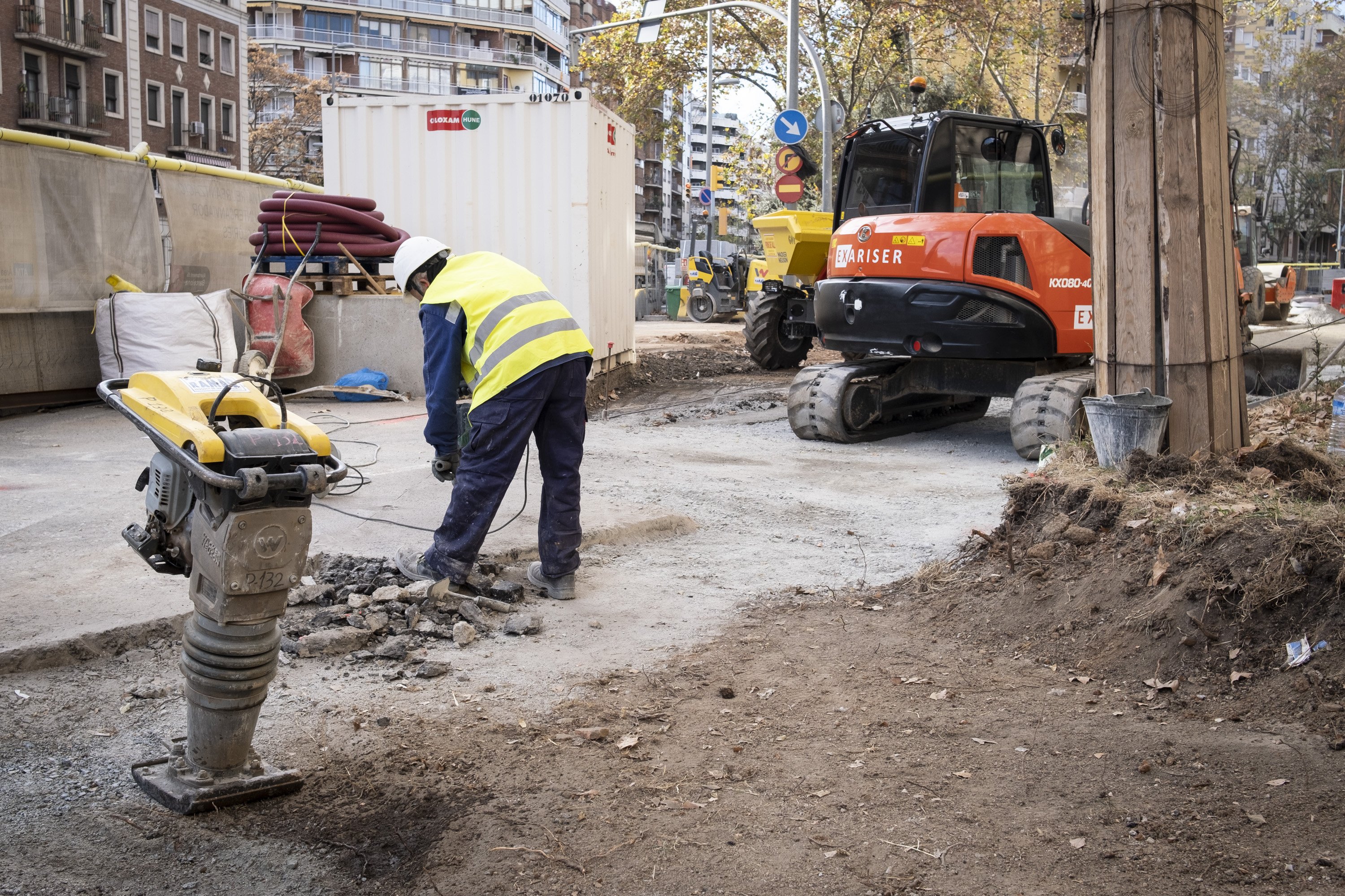 Finalitzen les afectacions viàries per les obres del tramvia en tres carrers de l’Eixample de Barcelona