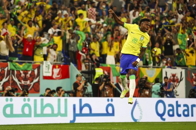 Vinicius Jr celebra gol Brasil Corea Mundial Qatar / Foto: EFE