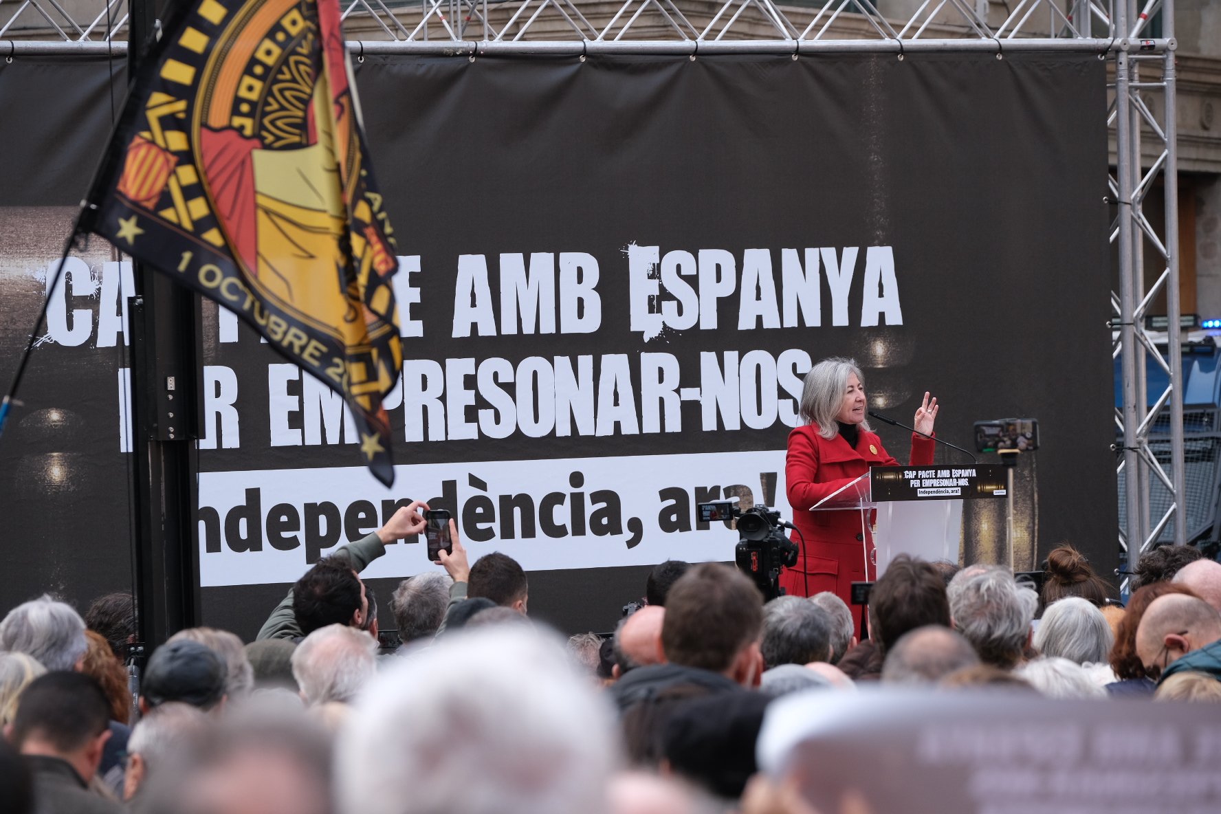 La ANC convoca una protesta delante de los ayuntamientos de todo Catalunya